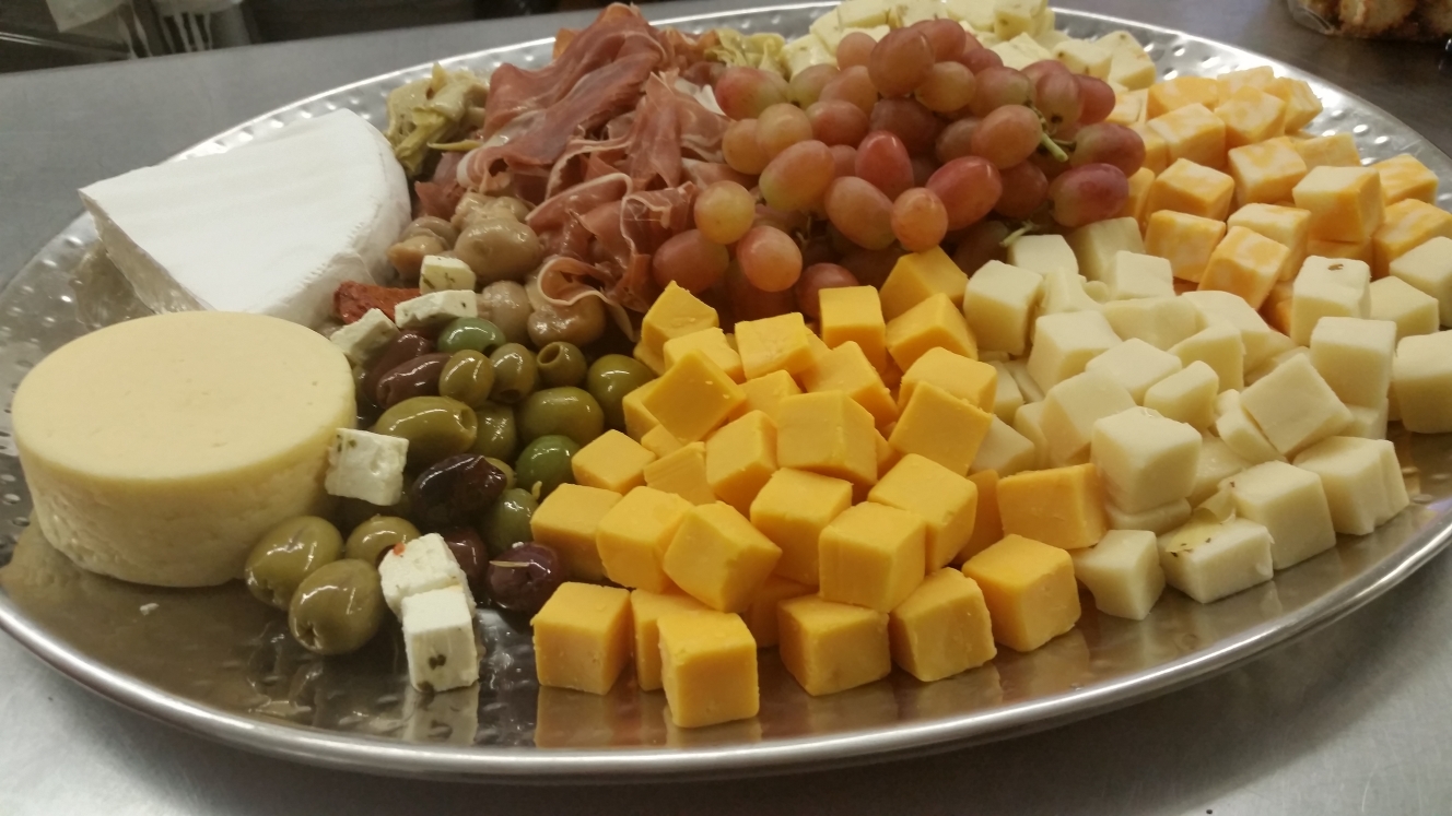 Olives, Fruit & Cheese Tray